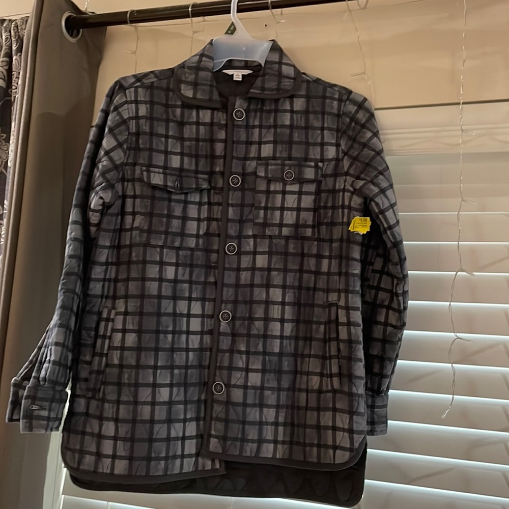 Size medium Walmart brand